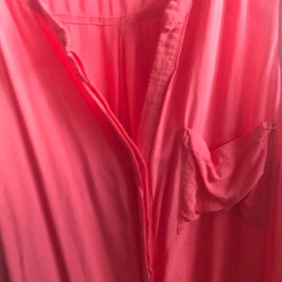 Old Navy Coral Blouse - Picture 2 of 3